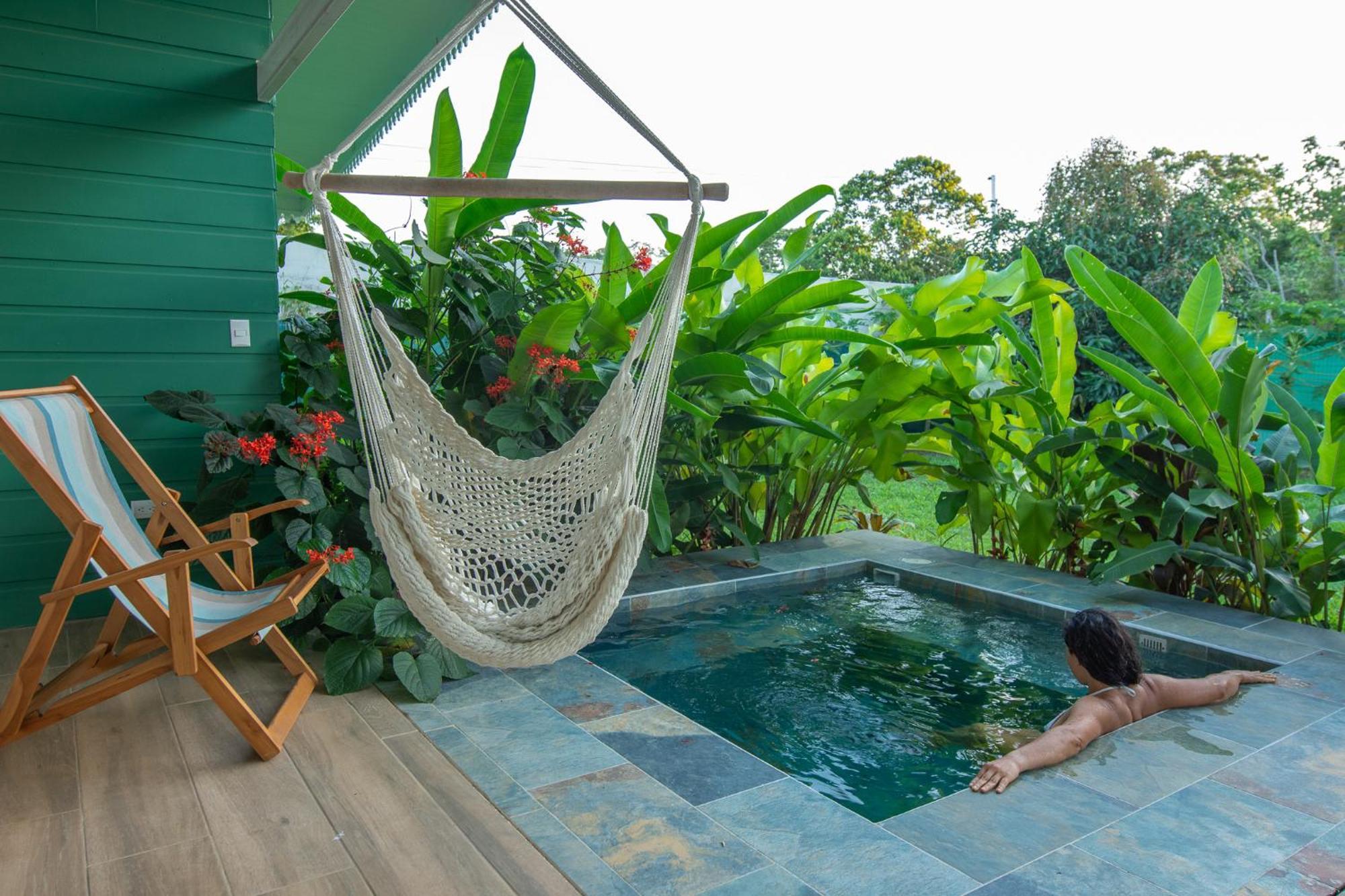 Namaitami Casa Hermosa Con Ac Y Piscina A Solo 650 Metros Del Parque Nacional Cahuita Ngoại thất bức ảnh