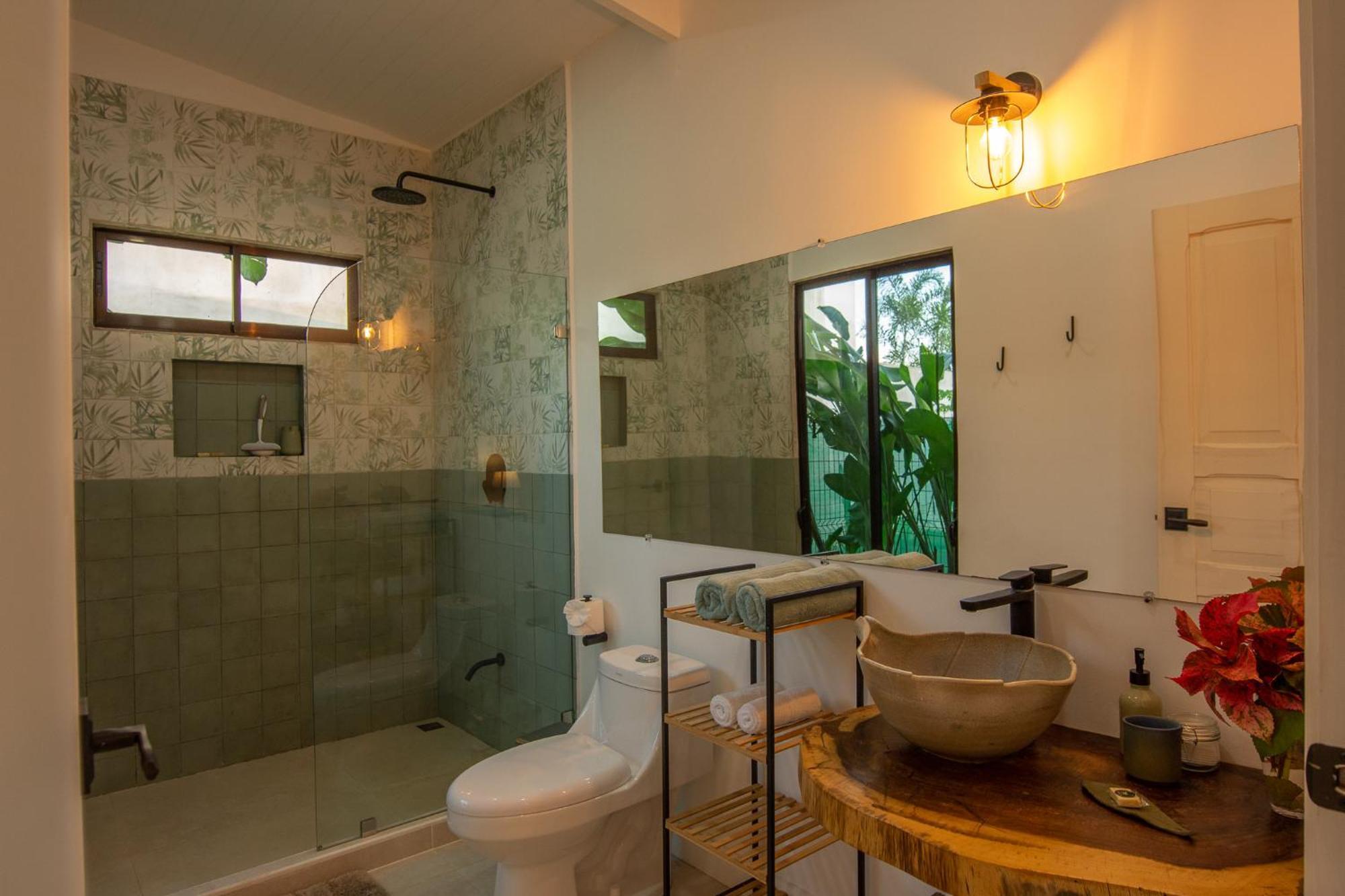 Namaitami Casa Hermosa Con Ac Y Piscina A Solo 650 Metros Del Parque Nacional Cahuita Ngoại thất bức ảnh
